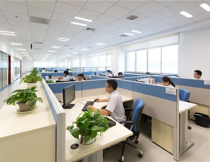 /information/images/2025/09/17/d8a0457f8c9b2798e83a9621577712a4.jpg 中车时代半导体4.jpg