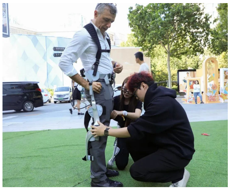 /information/images/2025/09/25/baddabc6c5f3a72e81336d60537d99e8.png wechat_2025-09-25_181722_468.png