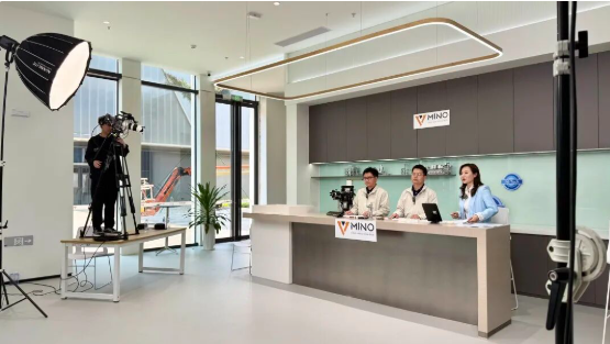 屏幕截图 2025-10-23 134035.png