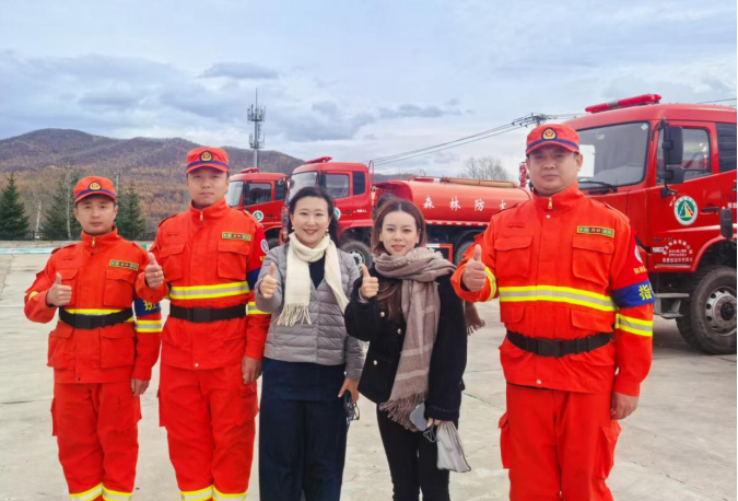 /information/images/2025/10/31/96d3d439ef4cfd92c5556926e65b0d11.png 中国铁塔2.png