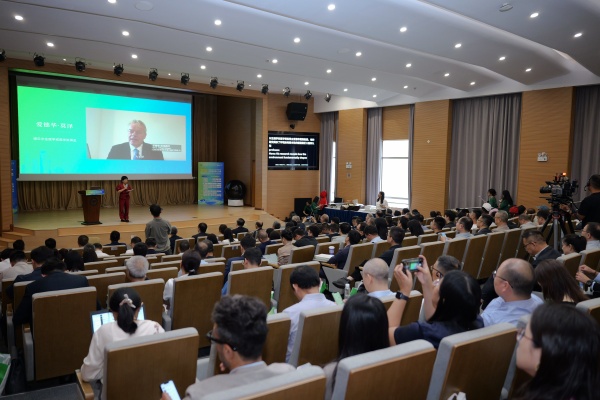 1760428683785491.jpg 现场-无LOGO.jpg/