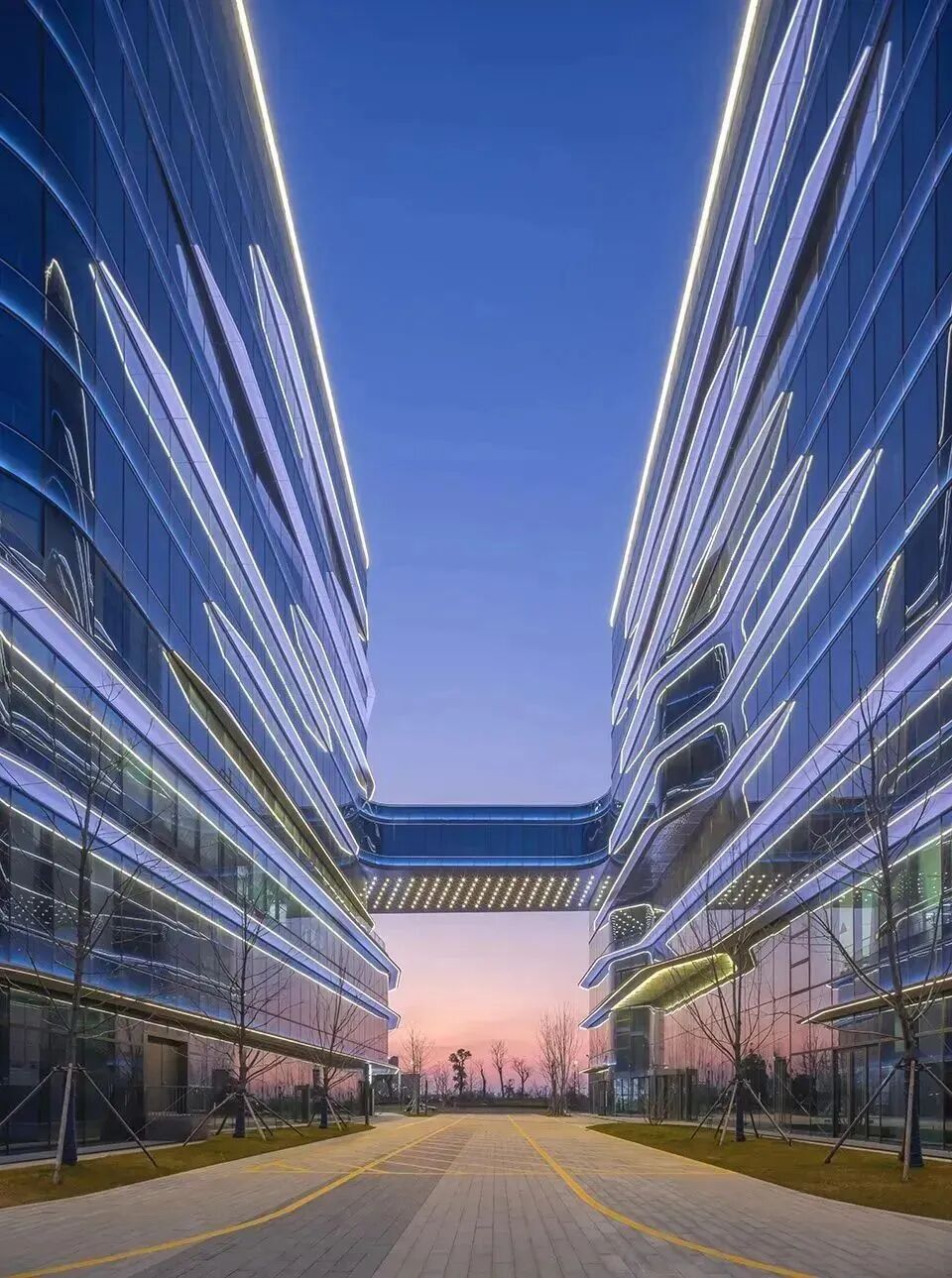 /information/images/2025/11/07/fd8cbc63781624cdaba13e0180e3d0b1.jpg 华建集团视频35.jpg