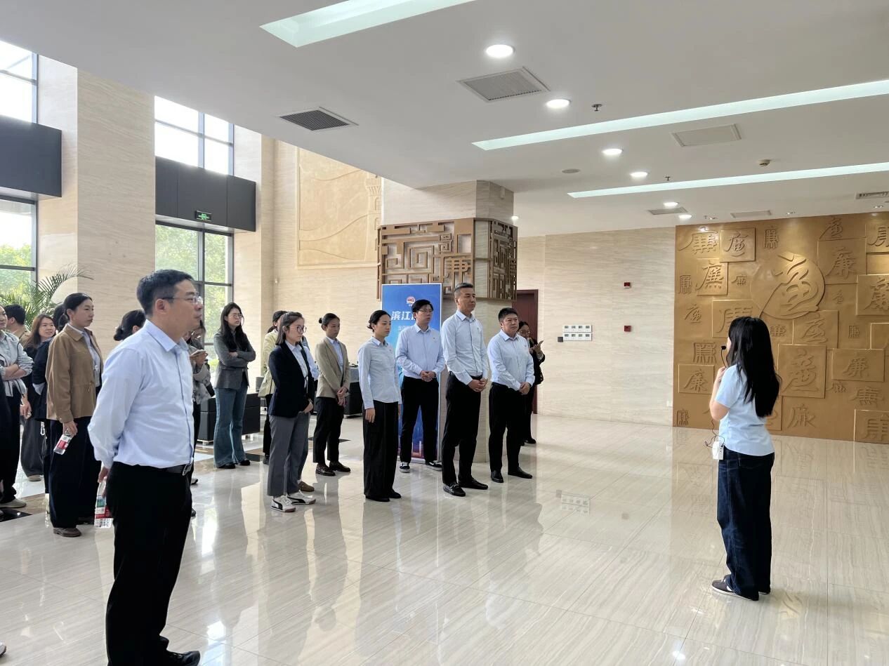 /information/images/2025/11/09/a5b24ddad89cb635588a670675a63774.jpg 申华控股2.jpg